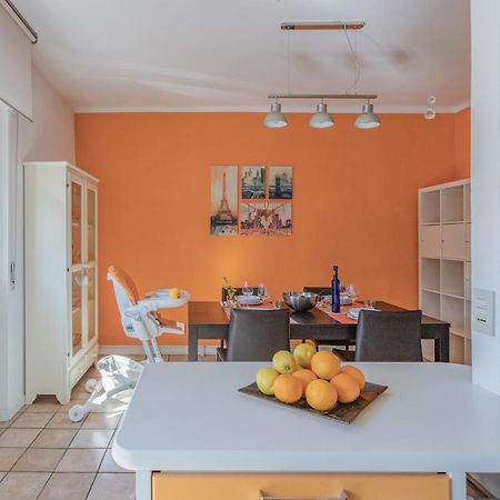 Casa Eleonora - Appartamento tra centro e Clinica Città di Pavia Exterior foto