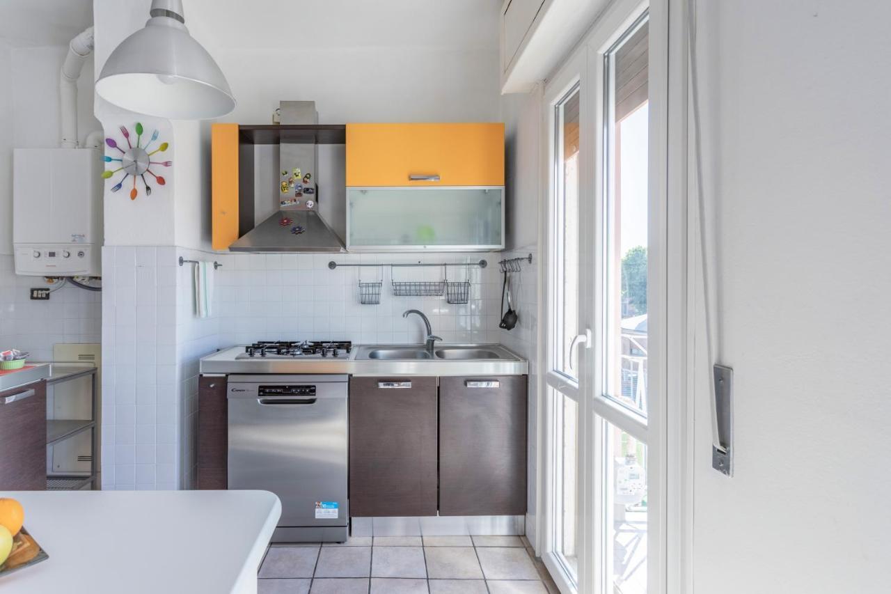 Casa Eleonora - Appartamento tra centro e Clinica Città di Pavia Exterior foto